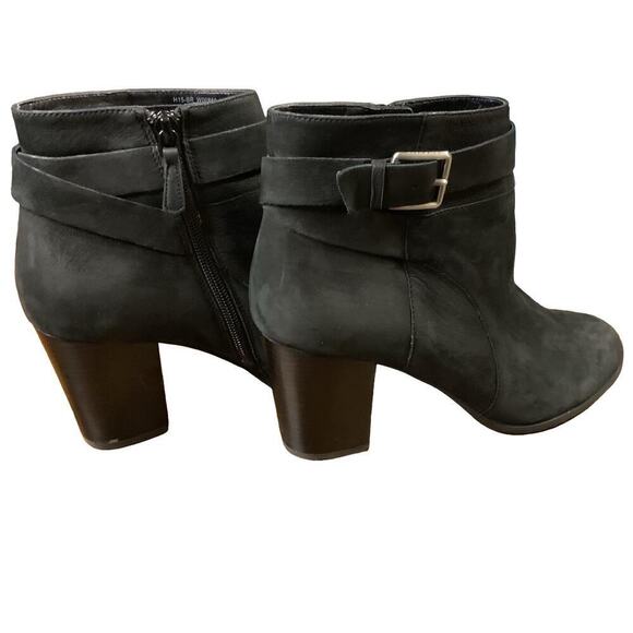 Cole Haan Womens Rhinecliff chunky Ankle Boots 9B  Black leather boot Block Heel - Picture 3 of 12